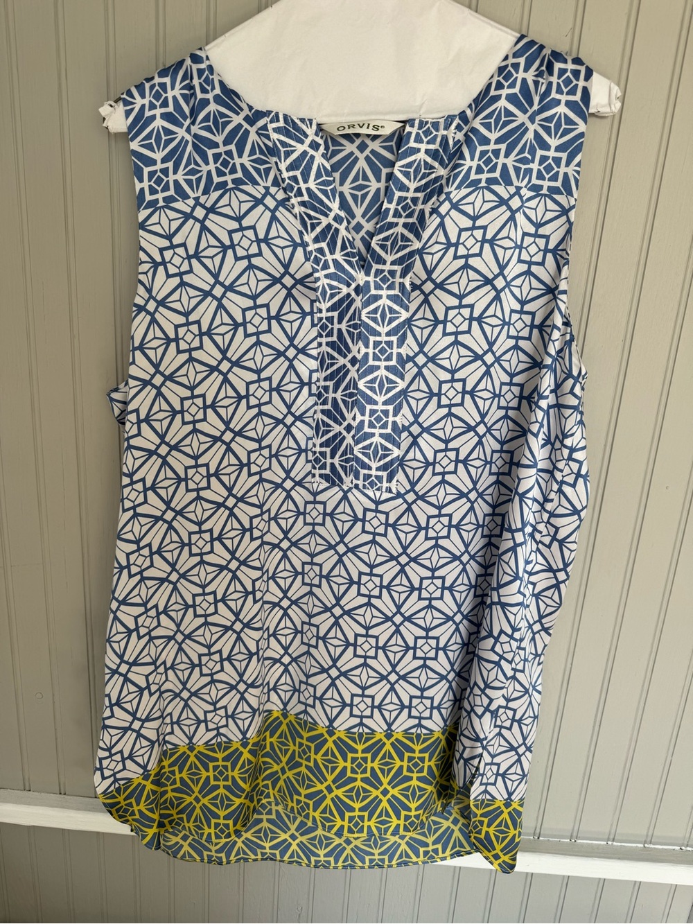 Orvis Blue & White Geometric Sleeveless Camisole with Yellow Hem